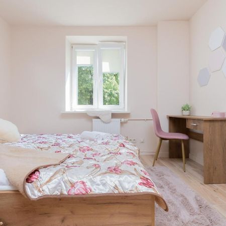 Mokotow Apartments Reytan By Noclegi Renters 华沙 外观 照片