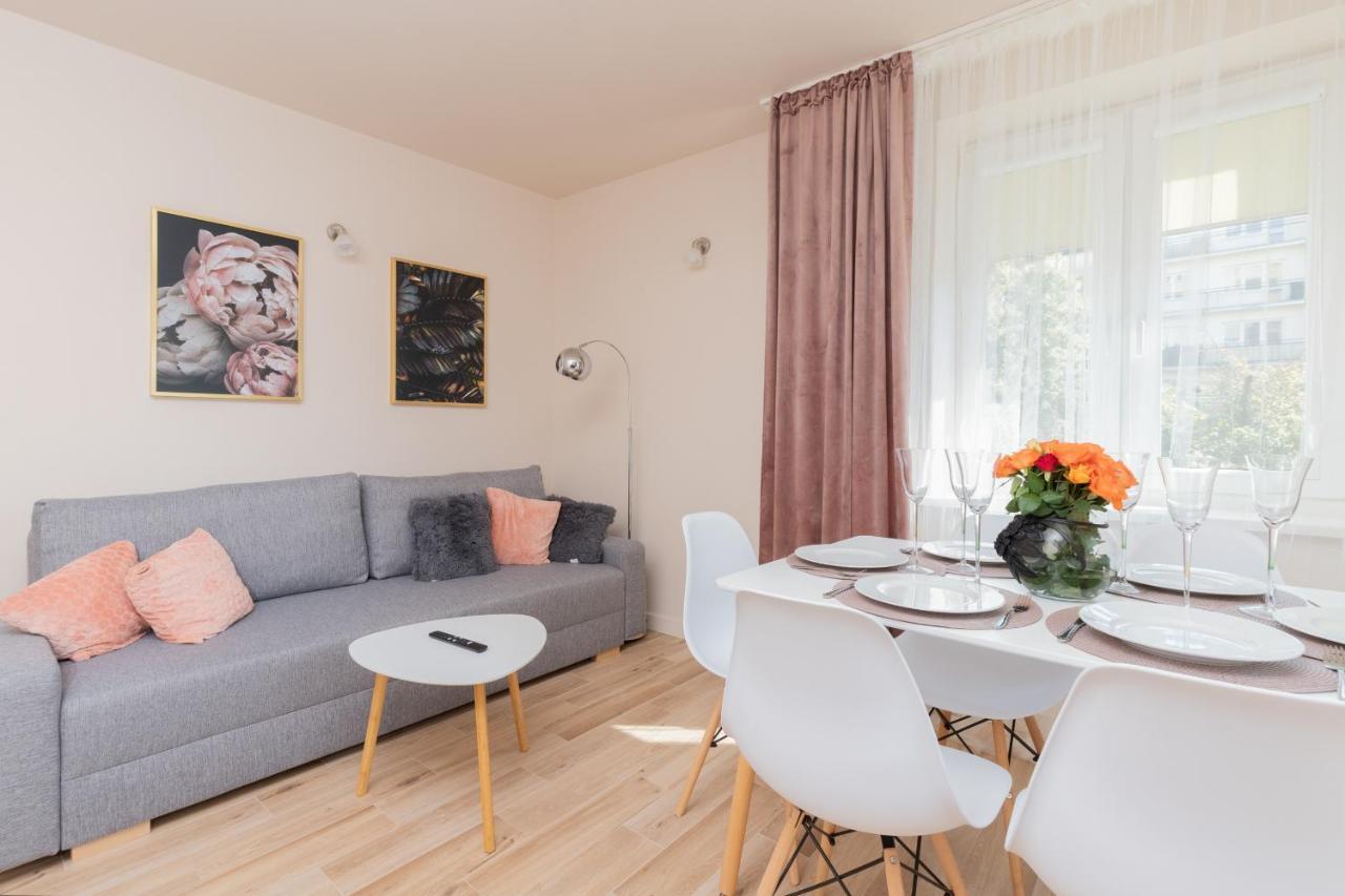 Mokotow Apartments Reytan By Noclegi Renters 华沙 外观 照片