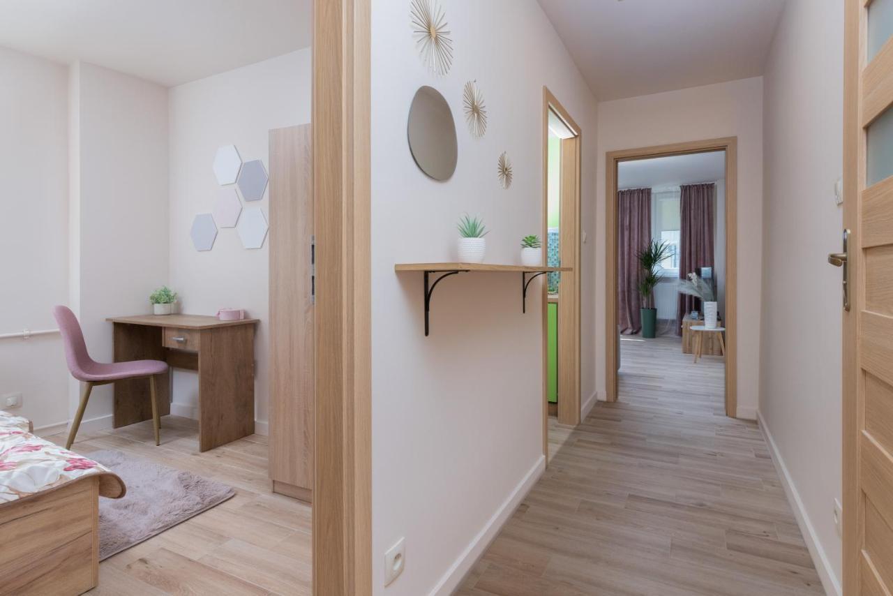 Mokotow Apartments Reytan By Noclegi Renters 华沙 外观 照片